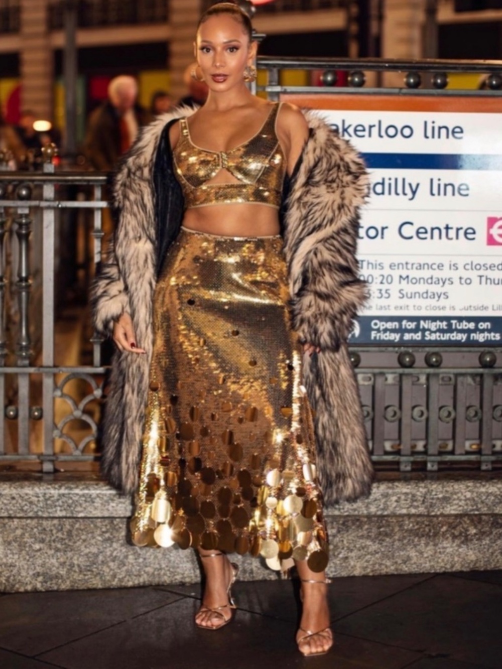 H&M x Paco Rabanne Gold Sequin Crop Top - Picture 4 of 9
